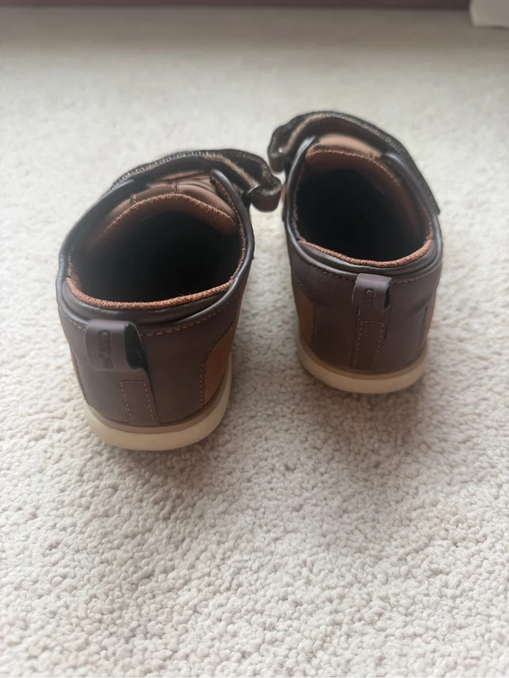 Size 11 | Boys Stride Rite Brown Leather Ethan Sneaker